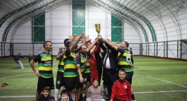 Cumhuriyet Kupası'nın şampiyonu 9 Eylül FK