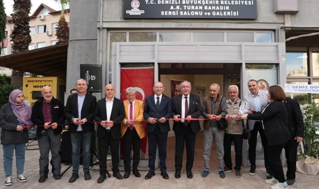 "Cumhuriyet'ten Günümüze Denizli" fotoğraf sergisi açıldı