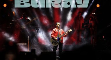 Denizli'de Cumhuriyet coşkusu Buray konseriyle zirveye ulaştı