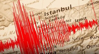 Deprem sonrası İstanbul'da 4 binada ağır hasar! 17 vatandaş panikle hastanelik