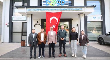 DOSD Meram iki önemli yazarı ağırladı