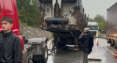 Düzce-Zonguldak bağlantı yolunda kaza!