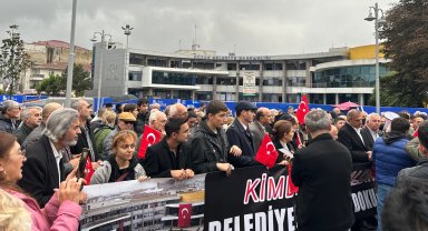 Düzce'de belediye binasının yıkımına tepki!