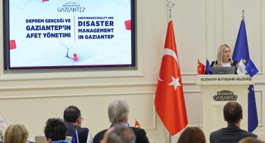 Gaziantep'te afet yönetimi masaya yatırıldı