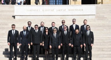 GESİAD'dan Anıtkabir'e ziyaret
