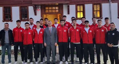 Gölcük Belediyespor'a sezon öncesi moral buluşması