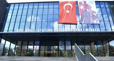 İstanbul Beylikdüzü'nde kültür sanat 'Ekim'i!