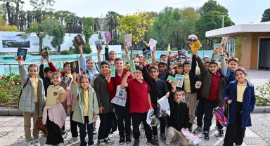 İZKİTAP'a her yaştan ziyaretçi