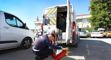 İzmir Narlıdere'de okul servislerine sıkı denetim