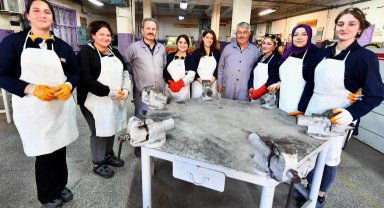 İzmir'de kadınlar ve gençler istihdamda daha fazla yer alacak