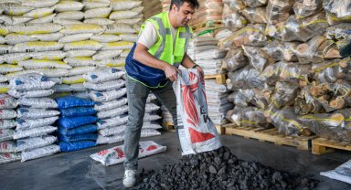 İzmir'de kömür satış yerleri ve katı yakıt kullanan apartmanlara sıkı denetim