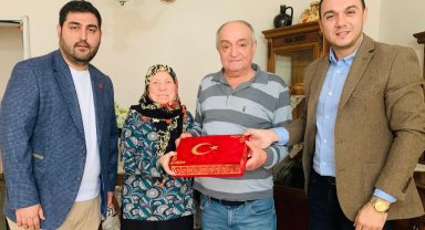 İzmit Belediyesinden Kıbrıs Gazilerine anlamlı ziyaret