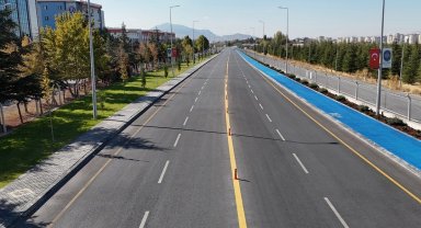 Kayseri Melikgazi Albayrak Caddesi'ni hizmete açıyor