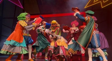 Kocaeli'de perdeler çocuklar için açıldı