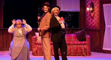 Kocaeli'de tiyatro sezonu dopdolu başladı