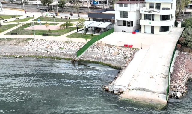 Kocaeli'den yelken tutkunlarına modern tesis