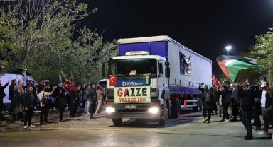 Kocaeli'nin ilk yardım tırları Gazze'ye uğurlandı