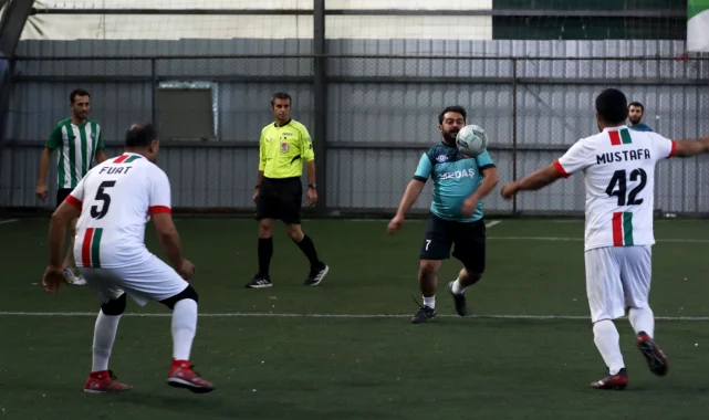 Konya Karatay'da 'Birimler Arası Futbol Turnuvası' başladı