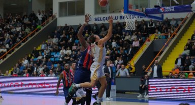 Konya potada yenilmezlik serisini 5'e çıkardı