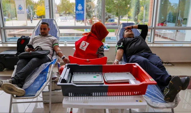 Konya Selçuklu'dan Kızılay'a kan bağışı