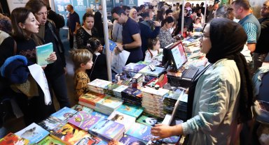 Konya'da Başkan Altay'dan kitapseverlere davet