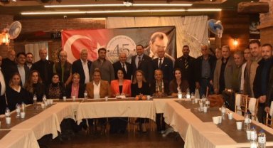 Manisa Dostlar Meclisi'nde demokrasi buluşması