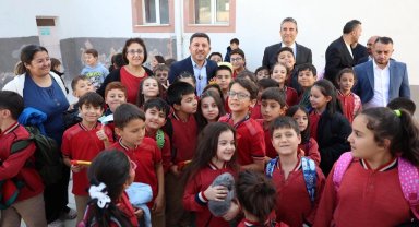 Rasim Arı'dan Sınıf Başkanı Eymen Ekinci'ye ziyaret