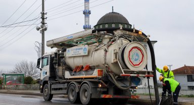 SASKİ yağış uyarısına karşı 7/24 sahada