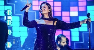 Sibel Can İstanbul sezonunu açtı