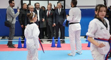 Sivas'ta Cumhuriyet Bayramı'nda yeni merkez açıldı