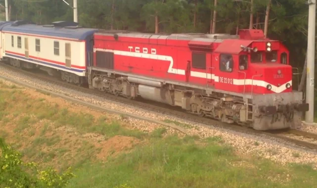 TCDD duyurdu... İki hatta tren seferleri 2 yıl durduruluyor!