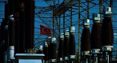 Türkiye'nin elektrik omurgası güçleniyor... 30 milyar dolarlık yatırımla yeni dönem