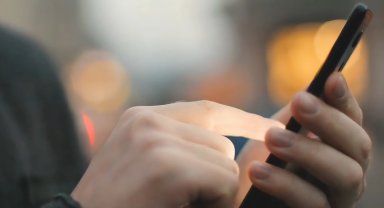 Tütün ve cep telefonlarında vergi tutarları artırıldı