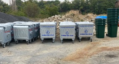 Yenimuhacir'e 29 yeni çöp konteyneri