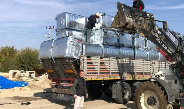 Yenimuhacir'e TBB'den 20 hibe çöp konteyneri
