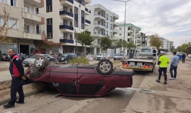 Adıyaman'da iki araç çarpıştı: 1 ağır yaralı