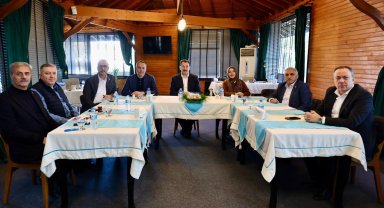 AK Parti Sakarya Teşkilatı yeni projeler için bir araya geldi