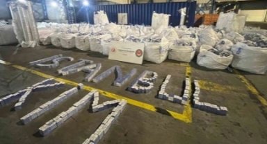 Ambarlı Limanı'nda 94 milyon TL'lik kaçak sigara operasyonu... Tamamı imha edildi