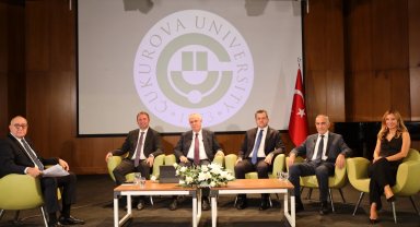 Anadolu Buluşmaları'nın 7'ncisi Adana'da gerçekleştirdi