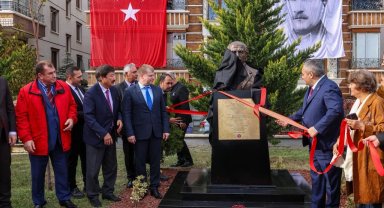 Ankara Keçiören'de Kaysın Kuliyev'in yeni büstü törenle açıldı
