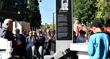 Antalya Muratpaşa'da Topçu Yüzbaşı Aker unutulmadı