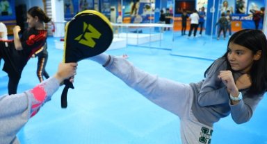 Antalya'da çocuklara 365 gün destek