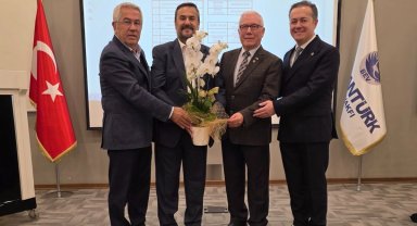 BALKANTÜRK Eğitim Vakfı'nda bayrak değişimi: Adnan Sözeri dönemi başladı