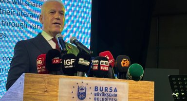 Başkan Bozbey: Edebiyat cesurların işidir