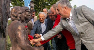 Bülent Ecevit vefatının 19. yılında İzmir Güzelbahçe'de anıldı