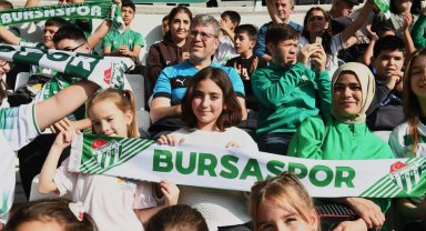 Bursa Osmangazi'de 100 çocuk ilk kez Bursaspor maçında