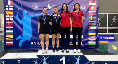 Bursa Osmangazili badmintoncu adını zirveye yazdırdı