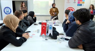 Bursa Yıldırım'da yeni çiftlere farkındalık eğitimi