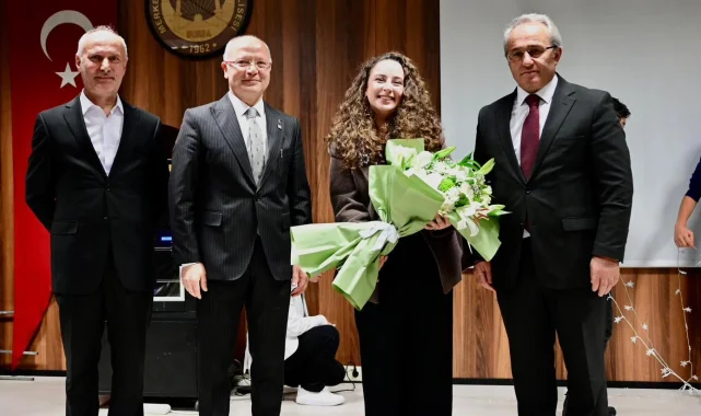 Bursa'da Davut Gürkan'ın mezun olduğu okulda anlamlı buluşma