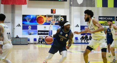 Çayırova potada 8'de 8'le yola devam